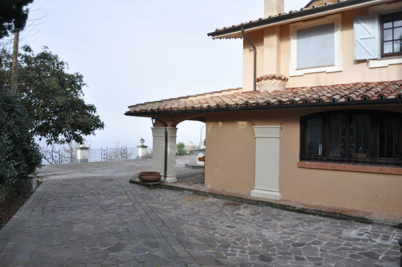 La Villa Di Augusto Anguillara Sabazia Exterior foto